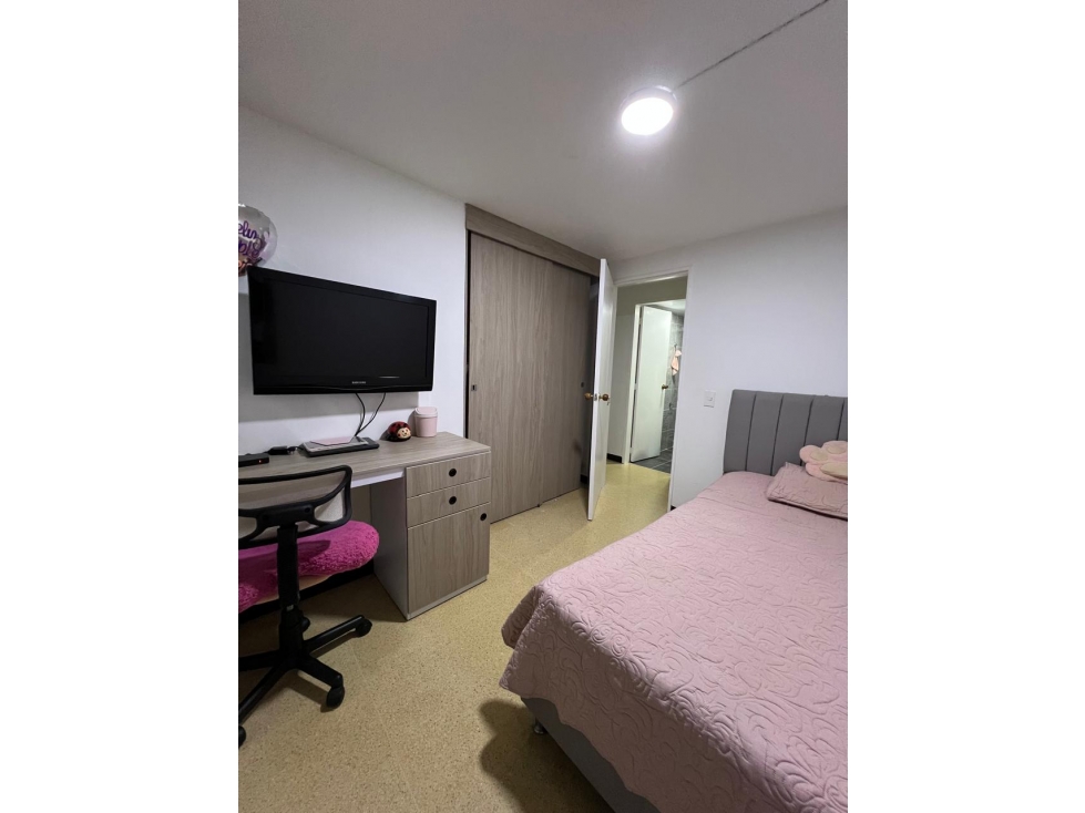 Apartamento en venta en Calasanz, Medellín · foto 12 de 24
