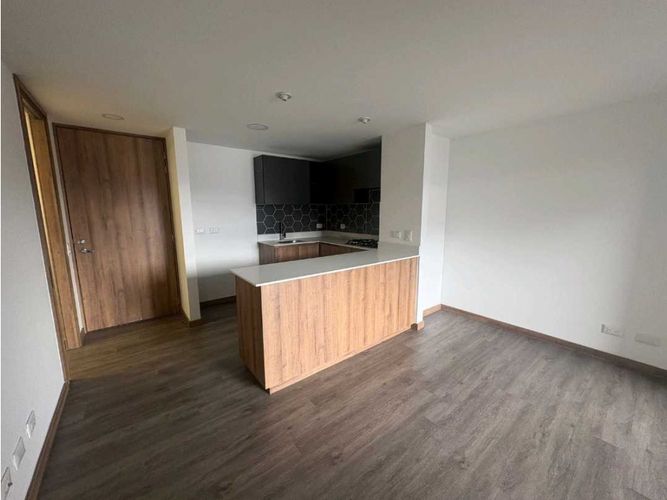 Apartamento de 2 alcobas en arriendo en Mayorca, Envigado, 60 m² · foto 3 de 19