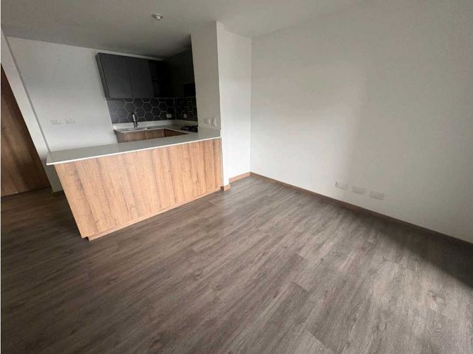 Apartamento de 2 alcobas en arriendo en Mayorca, Envigado, 60 m² · foto 4 de 19