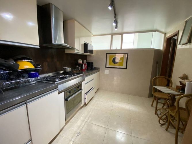 Apartamento en venta en Santa Barbara Central, Bogotá · foto 6 de 20