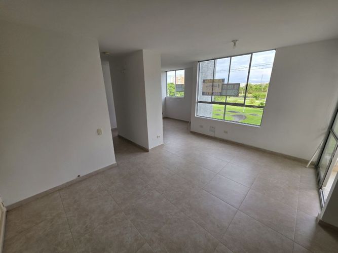 Apartamento de 2 alcobas en venta en Cachipay, Cali, 60 m² · foto 4 de 13