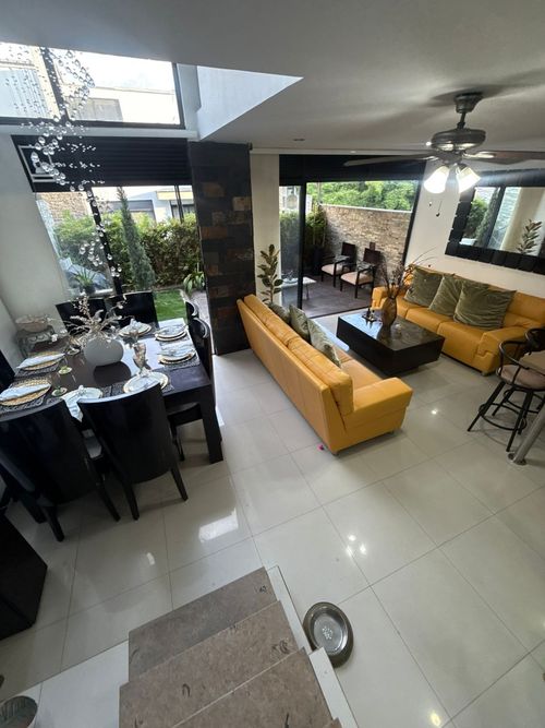 Casa de 4 alcobas en venta en Cañaveral, Floridablanca, 260 m² · foto 2 de 24