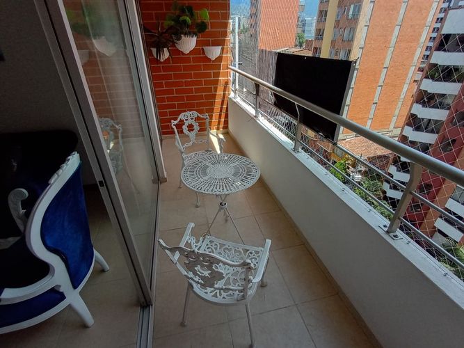 Apartamento de 3 alcobas en arriendo en Laureles, Medellín, 85 m² · foto 18 de 18