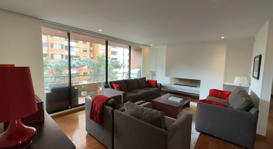 Apartamento de 3 alcobas en venta en Santa Ana, Bogotá, 205 m² · foto 6 de 24