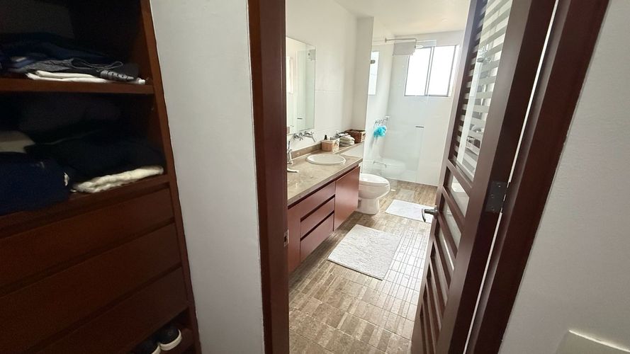 Apartamento de 3 alcobas en venta en Santa Ana, Bogotá, 205 m² · foto 14 de 24