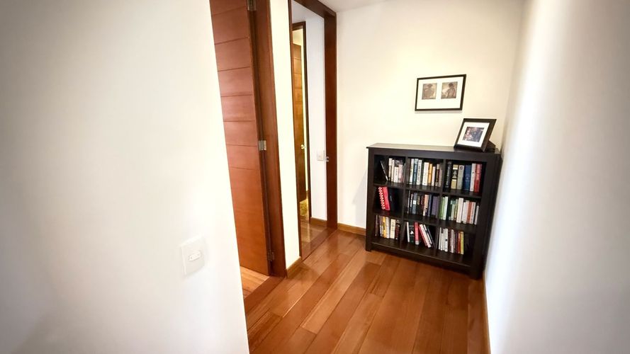 Apartamento de 3 alcobas en venta en Santa Ana, Bogotá, 205 m² · foto 16 de 24