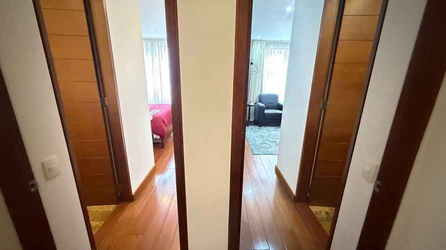 Apartamento de 3 alcobas en venta en Santa Ana, Bogotá, 205 m² · foto 17 de 24