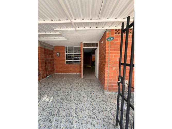 Casa de 2 alcobas en venta en Paso De La Bolsa, Jamundí, 107 m² · foto 3 de 17