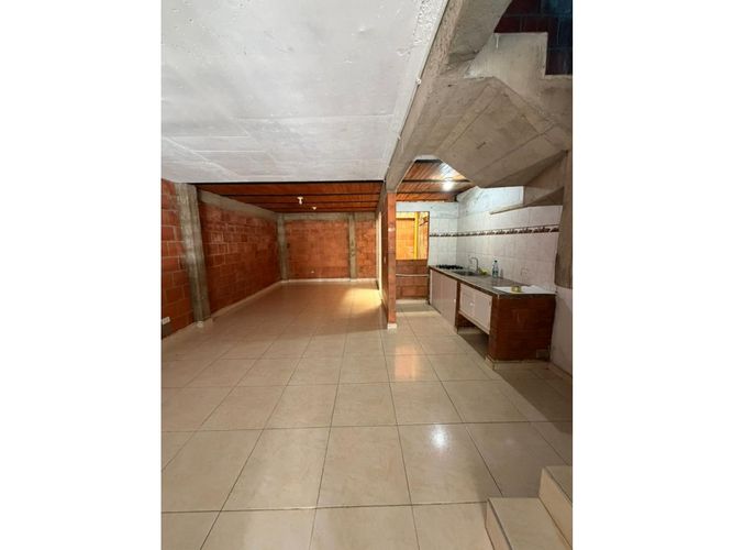 Casa de 2 alcobas en venta en Paso De La Bolsa, Jamundí, 107 m² · foto 5 de 17