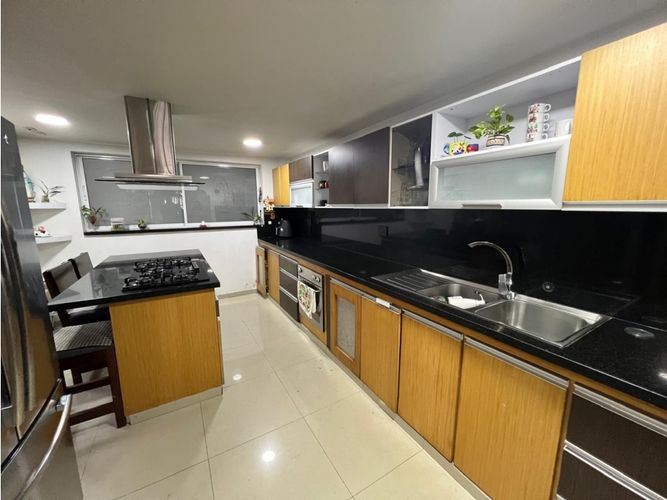 Casa de 4 alcobas en venta en Camino Real, Cali, 228 m² · foto 9 de 21