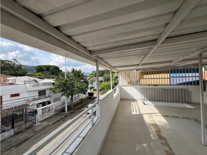 Casa de 4 alcobas en venta en Camino Real, Cali, 228 m² · foto 20 de 21