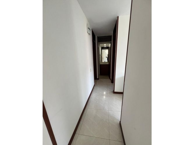 Apartamento de 2 alcobas en venta en Valle Del Lili, Cali, 54 m² · foto 6 de 13