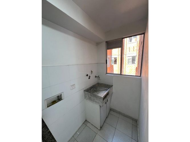Apartamento de 2 alcobas en venta en Valle Del Lili, Cali, 54 m² · foto 9 de 13