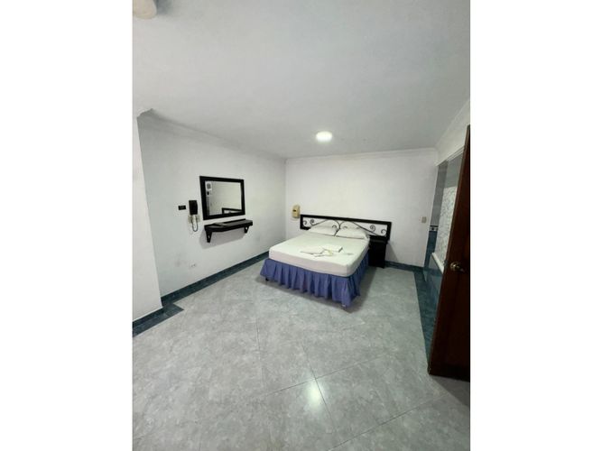 Edificio en venta en Cañaveralejo - Seguros Patria, Cali, 2260 m² · foto 14 de 14