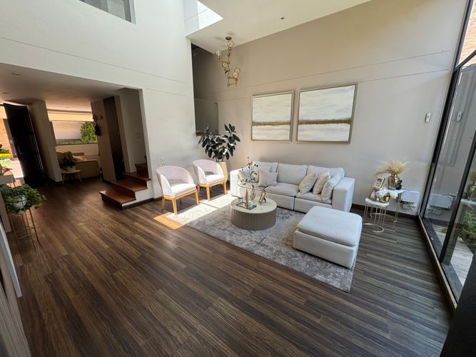 Casa de 4 alcobas en venta en Casa Blanca, Bogotá, 225 m² · foto 2 de 24