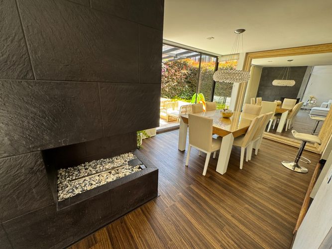 Casa de 4 alcobas en venta en Casa Blanca, Bogotá, 225 m² · foto 3 de 24