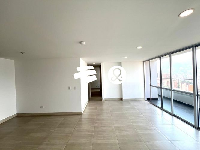 Apartamento de 2 alcobas en venta en Las Lomitas, Sabaneta, 86 m² · foto 7 de 15