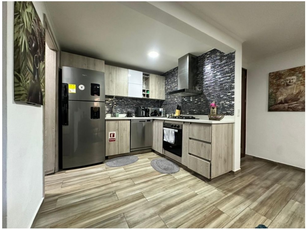 Apartment for sale in El Poblado, Medellín 2