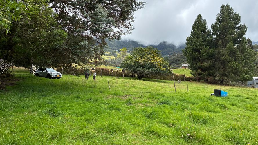 Lote en venta en El Libano, La Calera, 3900 m² · foto 5 de 24