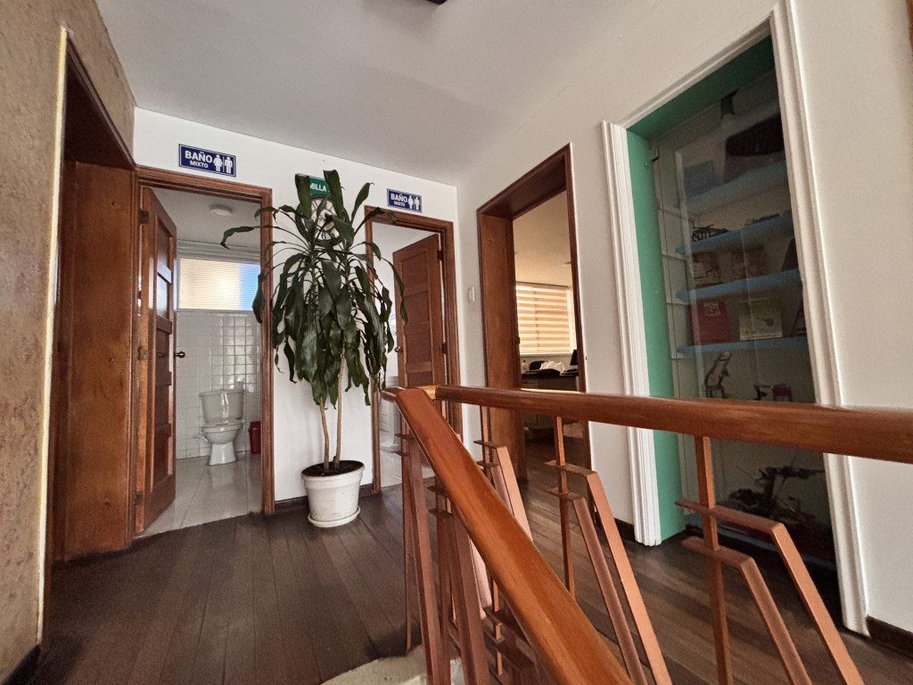 Casa en venta en Las Americas, Bogotá · foto 8 de 21