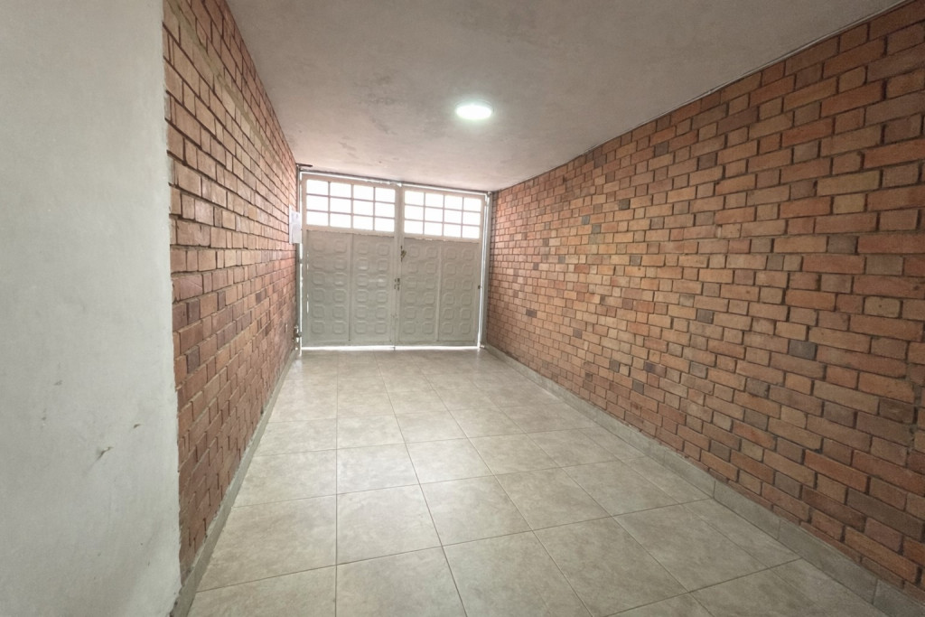 Casa en venta en Las Americas, Bogotá · foto 19 de 21
