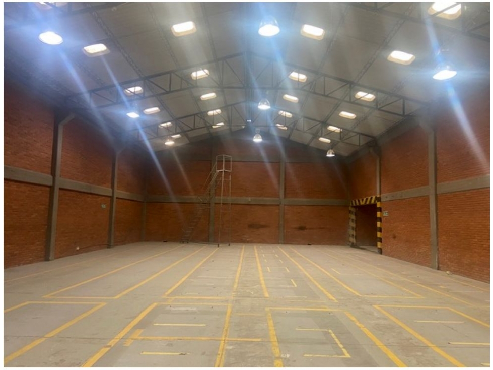 Bodega en Arriendo en Montevideo, Bogotá