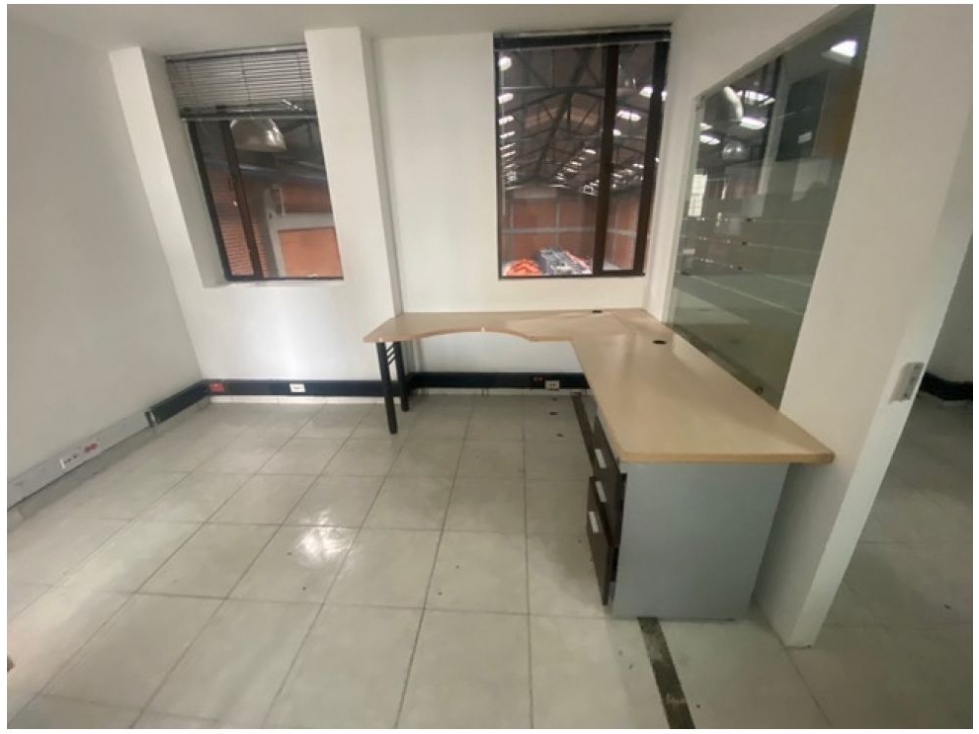 Bodega en Arriendo en Montevideo, Bogotá