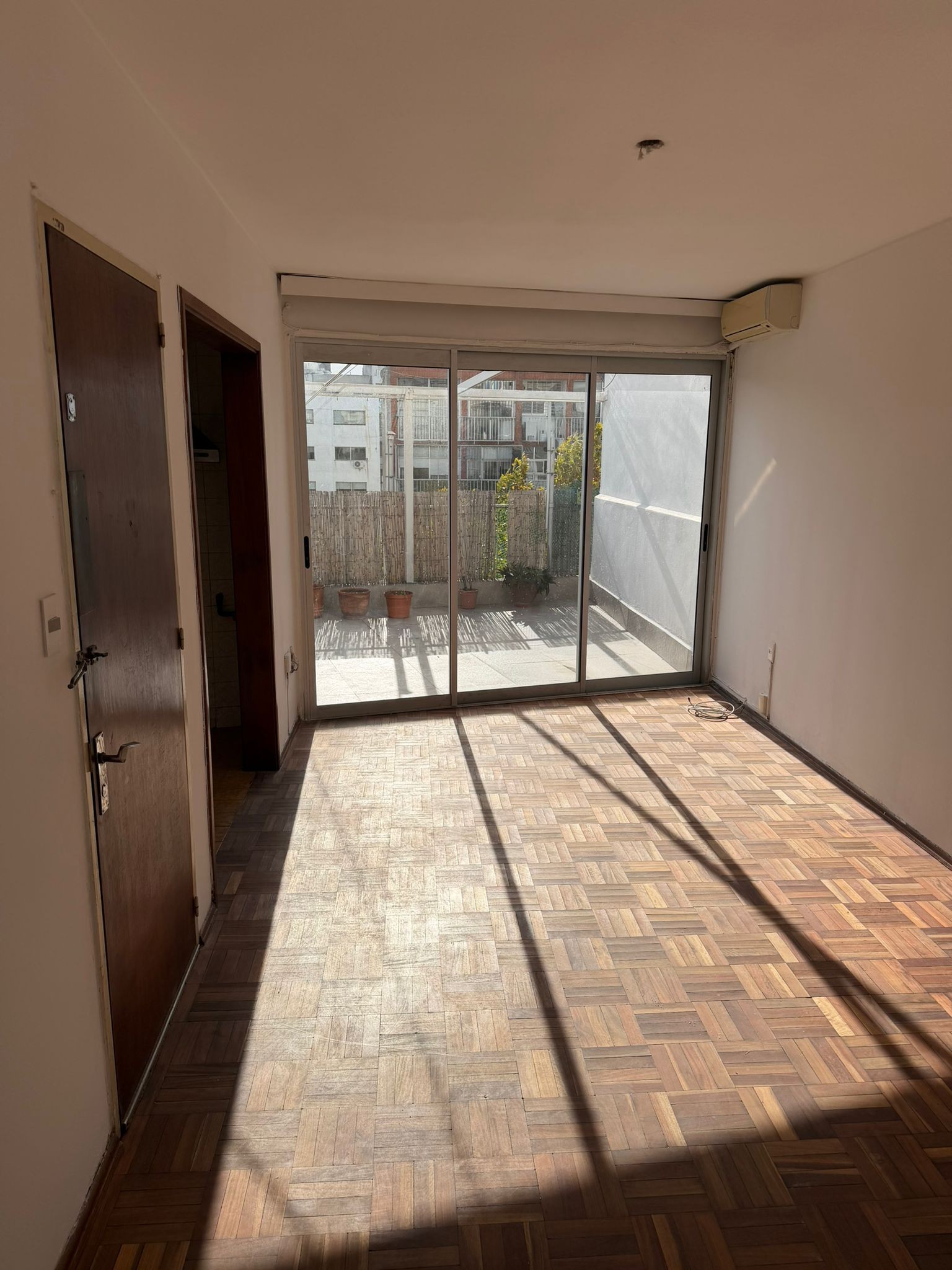 Venta En Pocitos! Penthouse! - Bild 2