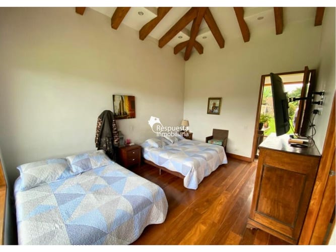Casa de 3 alcobas en venta en Lomitas, La Ceja, 375 m² · foto 15 de 24