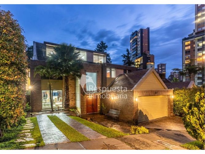 Casa de 5 alcobas en venta en Las Palmas, Medellín, 820 m² · foto 4 de 14