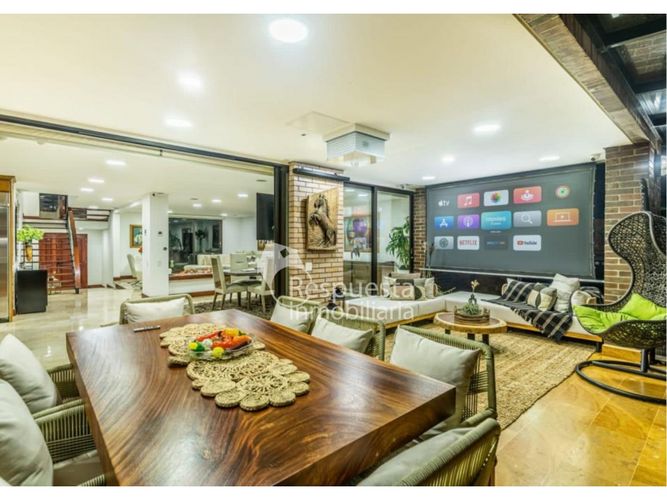 Casa de 5 alcobas en venta en Las Palmas, Medellín, 820 m² · foto 6 de 14