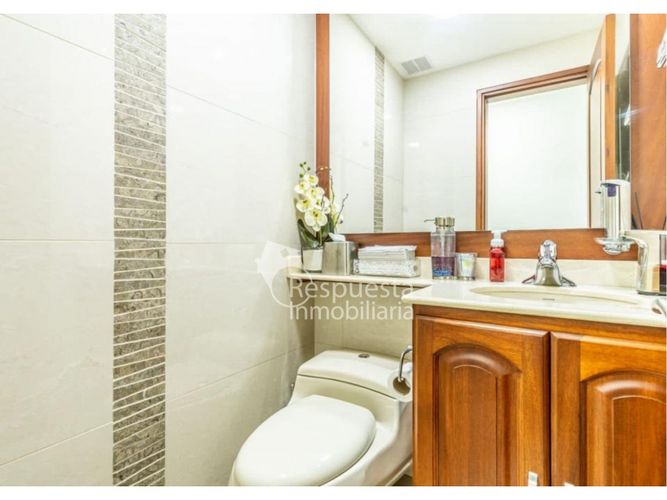 Casa de 5 alcobas en venta en Las Palmas, Medellín, 820 m² · foto 12 de 14