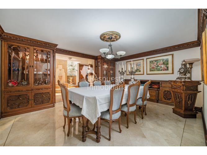 Casa de 5 alcobas en venta en El Campestre, Medellín, 650 m² · foto 8 de 24