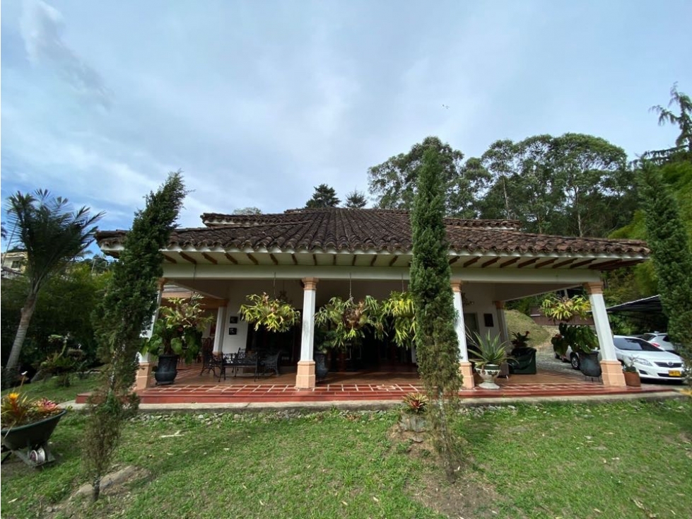 Casa en Venta en El Poblado, Medellín