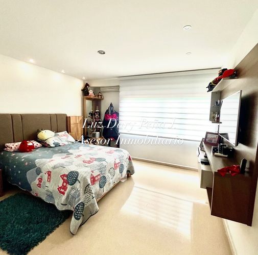 Casa de 5 alcobas en venta en Cañaveral, Floridablanca, 379 m² · foto 8 de 15