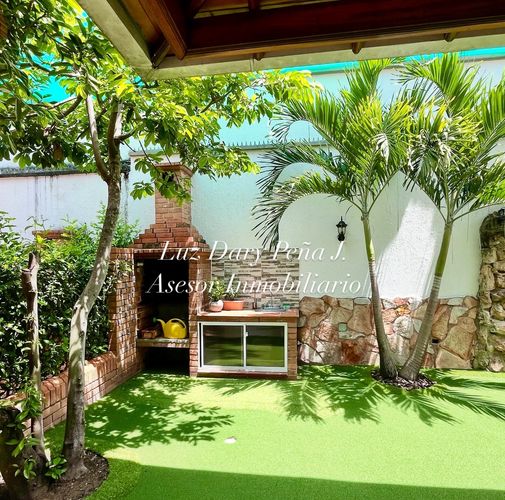 Casa de 5 alcobas en venta en Cañaveral, Floridablanca, 379 m² · foto 3 de 15