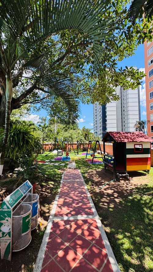 Apartamento de 3 alcobas en venta en Mediterrane, Floridablanca, 114 m² · foto 10 de 15