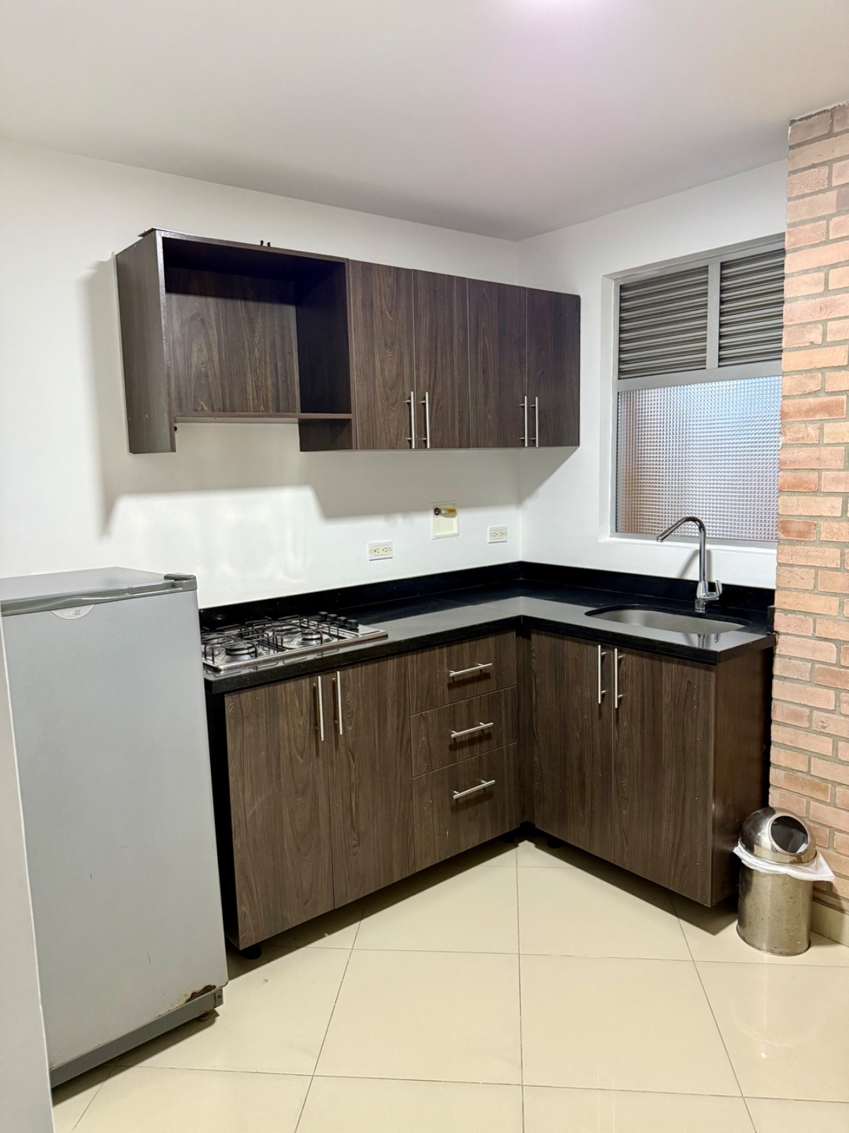 Apartamento en arriendo en Laureles, Medellín · foto 4 de 5