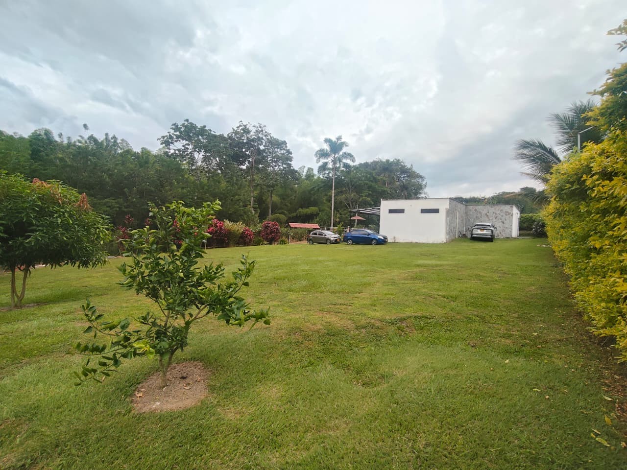 Casa en venta en Kilometro 41, Manizales · foto 2 de 24