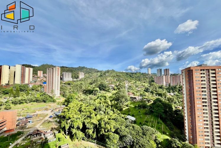 Apartamento de 3 alcobas en arriendo en Las Lomitas, Sabaneta, 68 m² · foto 22 de 24