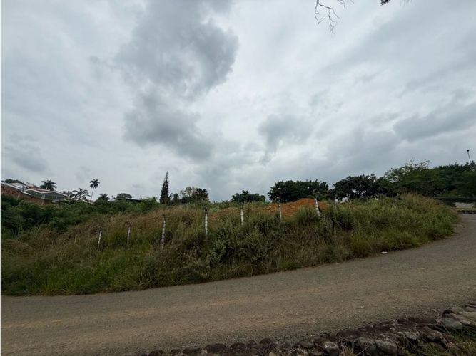 Lote en venta en Pance, Cali, 3254 m² · foto 4 de 6