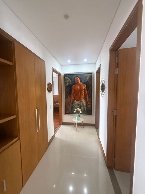 Apartamento de 4 alcobas en venta en Cabecera Del Llano, Bucaramanga, 264 m² · foto 5 de 24