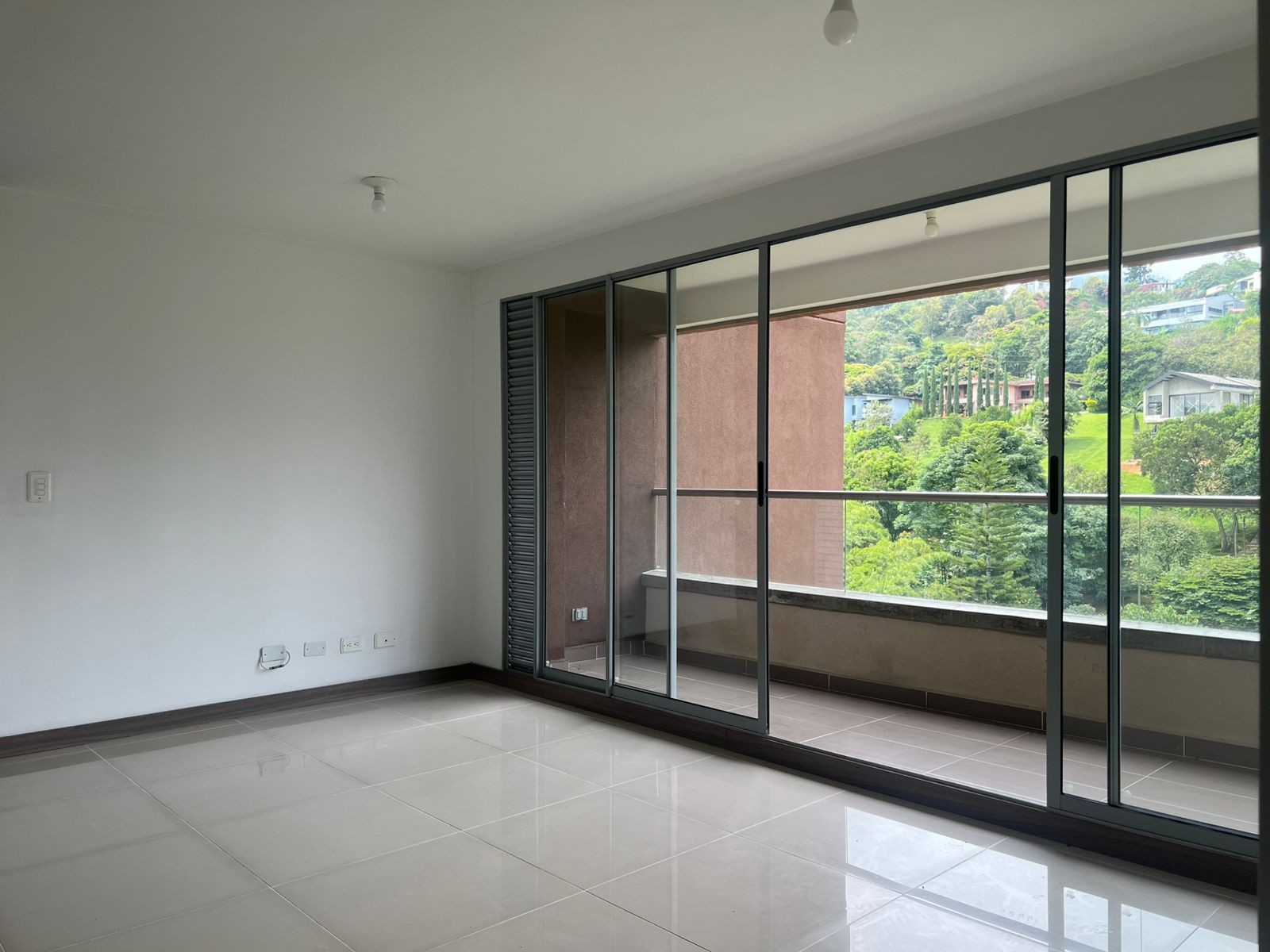 Apartamento en venta en Escobero, Envigado · foto 2 de 19