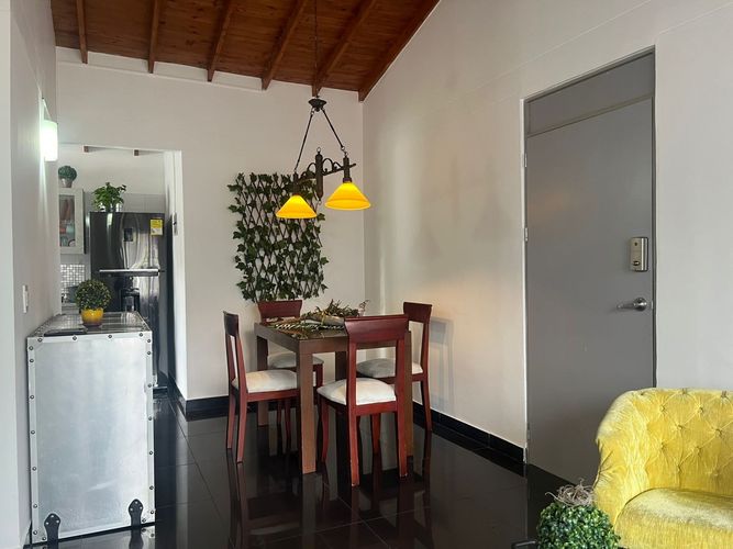 Apartamento de 3 alcobas en venta en Loma Del Chocho, Envigado, 60 m² · foto 9 de 17
