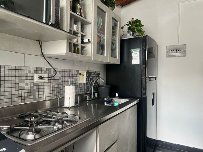 Apartamento de 3 alcobas en venta en Loma Del Chocho, Envigado, 60 m² · foto 5 de 17