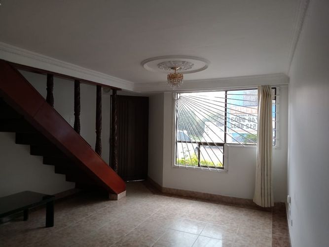 Casa de 3 alcobas en venta en Agrupacion La Cofradia, Bogotá, 72 m² · foto 6 de 24