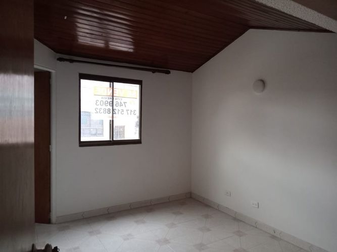 Casa de 3 alcobas en venta en Agrupacion La Cofradia, Bogotá, 72 m² · foto 15 de 24