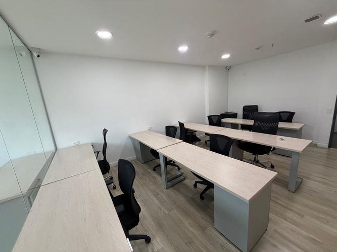 Oficina en arriendo en Manila, Medellín, 50 m² · foto 5 de 6