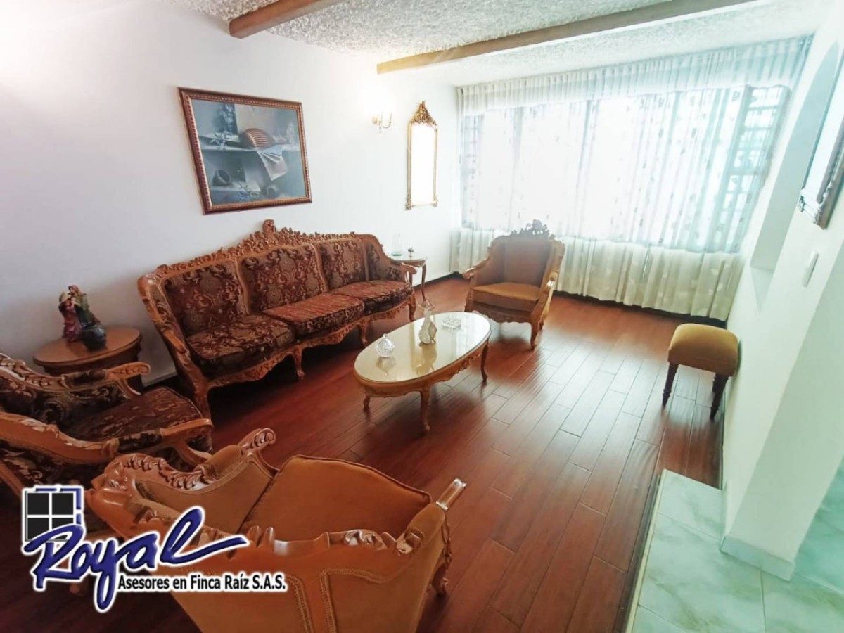 Casa en venta en El Batán, Bogotá · foto 4 de 24