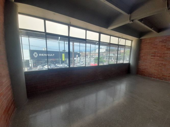 Oficina en arriendo en El Poblado, Medellín, 396 m² · foto 20 de 24